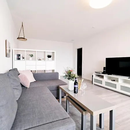 Apartamento Küstenliebe -mit Traumhaftem Meerblick Und Balkon Flensburgo