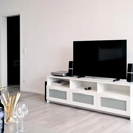 Küstenliebe -mit Traumhaftem Meerblick Und Balkon Apartamento Flensburgo