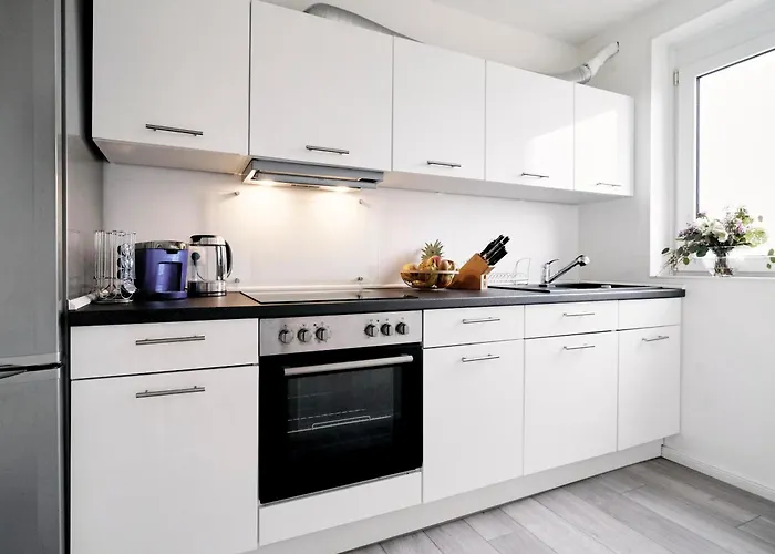 Kuestenliebe -mit Traumhaftem Meerblick Und Balkon Flensborg